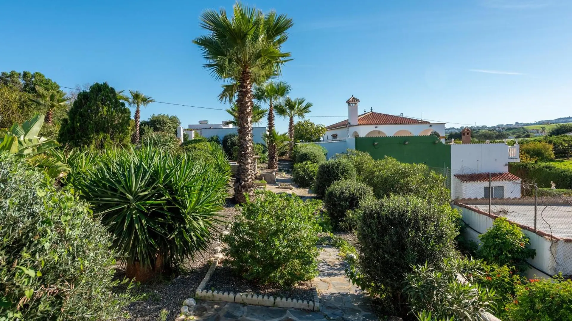 Gorgeous Spanish Chalet, Pool And Views Malaga