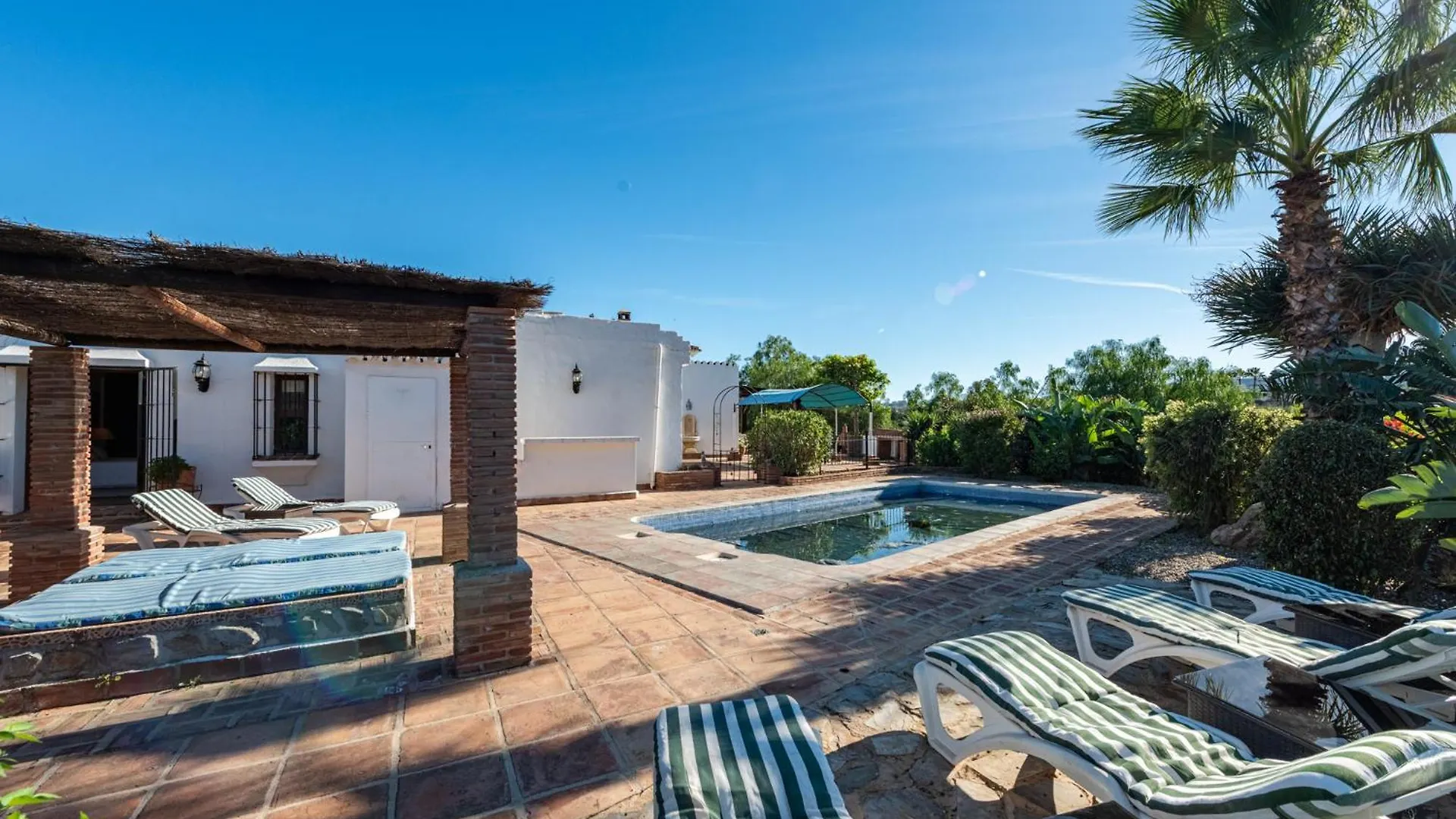 Chalet Gorgeous Spanish Chalet, Pool And Views Malaga