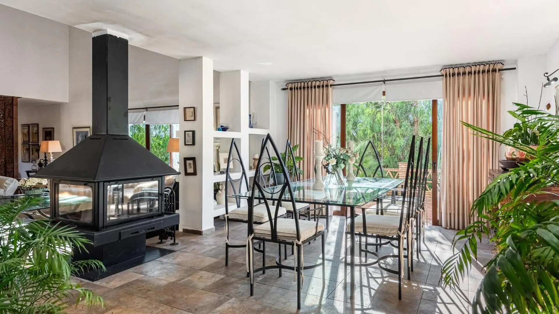 Gorgeous Spanish Chalet, Pool And Views Μάλαγα 0*,  Ισπανία