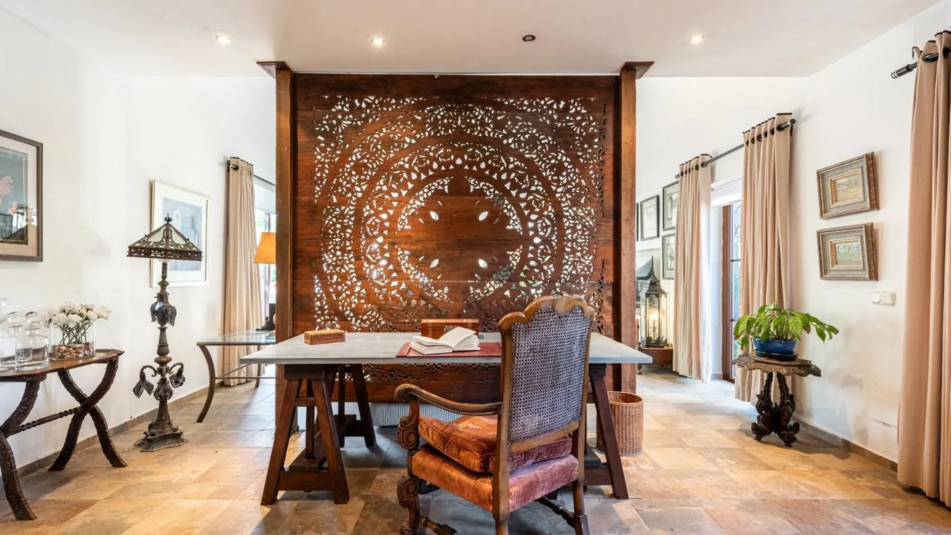 Gorgeous Spanish Chalet, Pool And Views Malaga Chalet