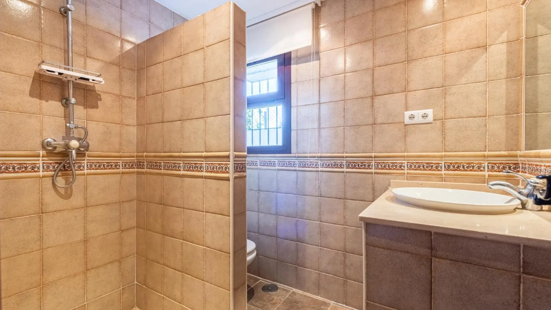 Σαλέ Gorgeous Spanish Chalet, Pool And Views Μάλαγα